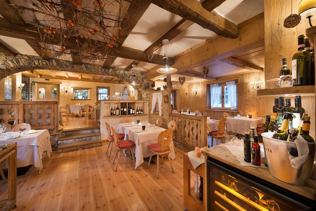 Hotel Astra Livigno Exterior foto