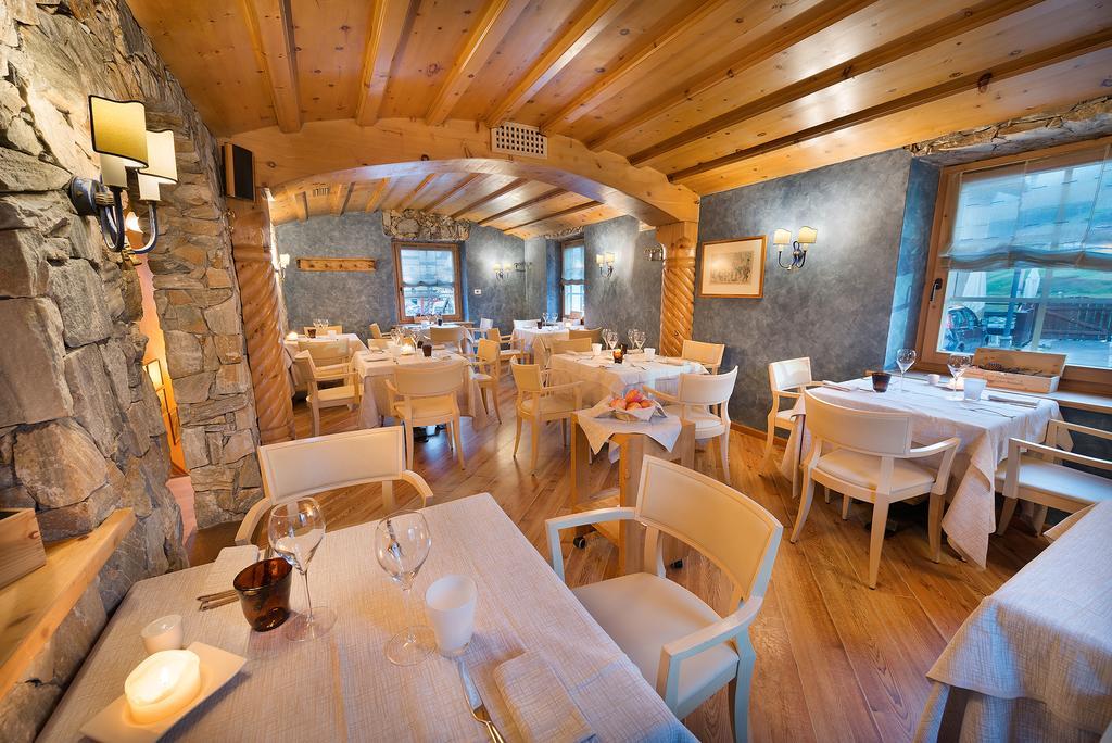 Hotel Astra Livigno Exterior foto